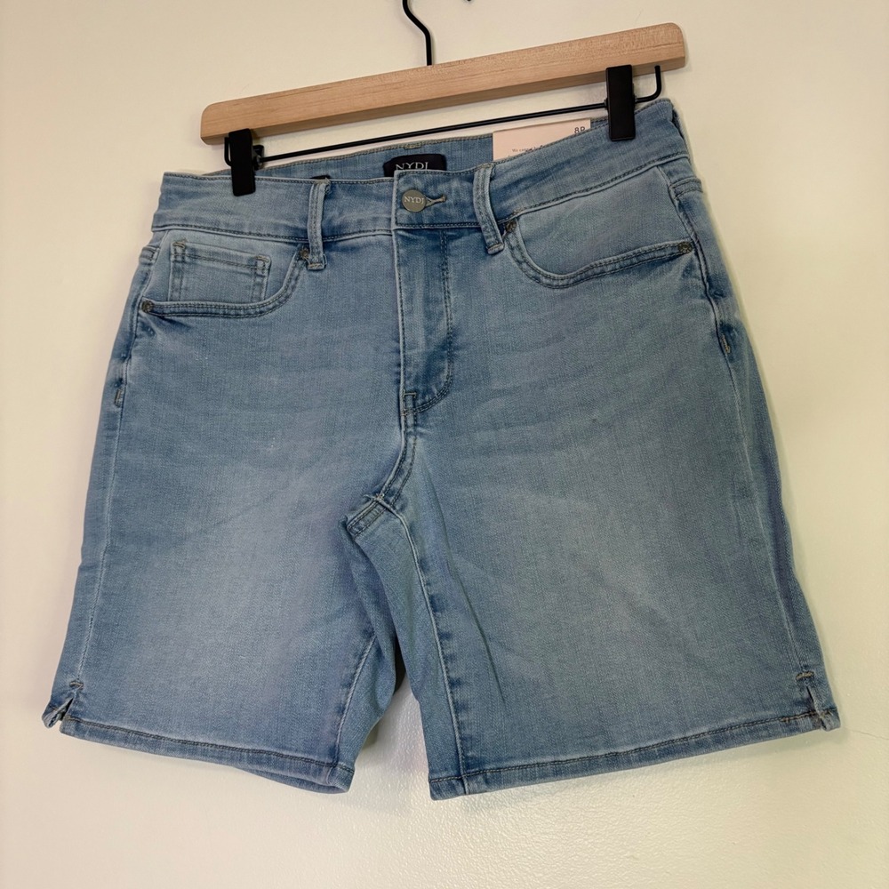 NYDJ‎ Ella Denim Bermuda Shorts Womens 8P Light Wash Side Slits NWT
